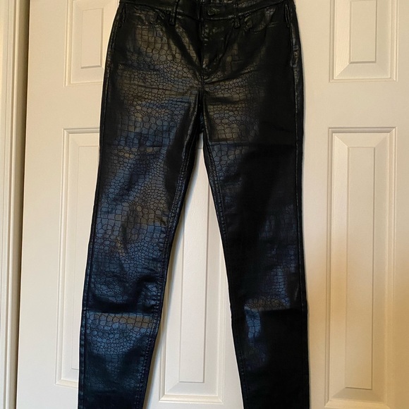 White House Black Market Denim - White House Black Market Croc-Embossed Black Skinny Jeans